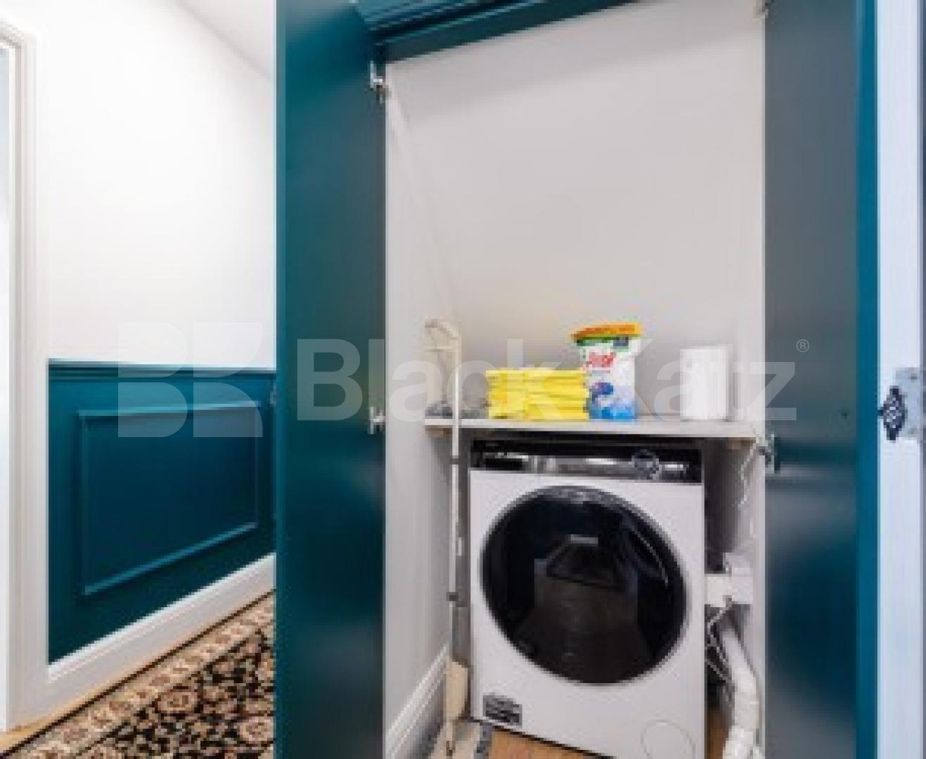 ** Inclusive of council tax, gas, electricity, water, internet and Netflix** Crown Terrace, Cricklewood